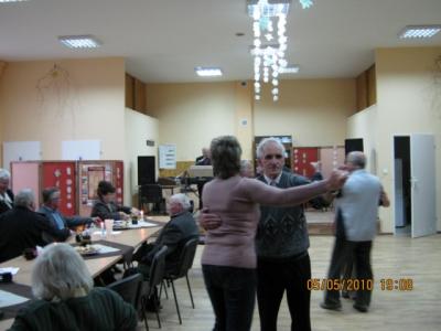 05.05.2010 - spotkanie seniorów 015.jpg