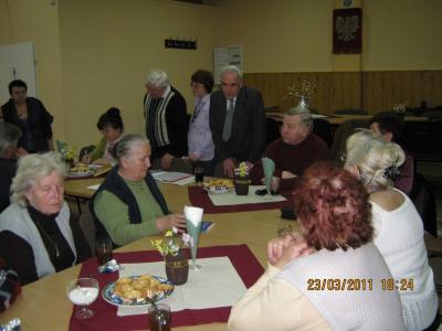 spotkanie klubu seniora III.2011r  podsumowanie działaln. 007.jpg