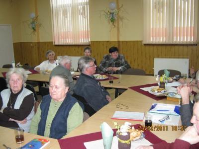 spotkanie klubu seniora III.2011r  podsumowanie działaln. 012.jpg